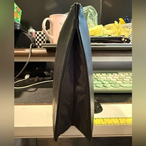 Yves Saint Laurent Black Beauty Pouch w/ YSL Leopard Case 8”x6.5”x2” 8”x2”x2.5” - Picture 12 of 16